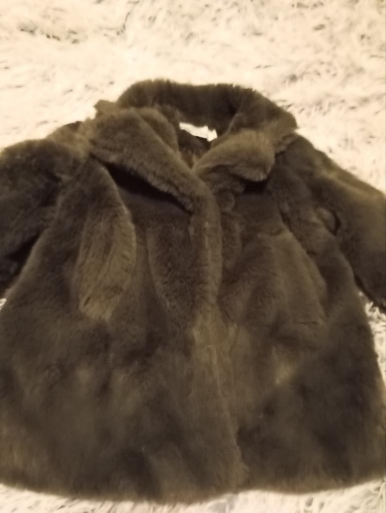 FLUFFY JASJE DRAAKJES EN BOEFJES 6 MAANDEN NU 6€ ZIE FOTO,S, Ophalen of Verzenden, Jongetje of Meisje, Jasje