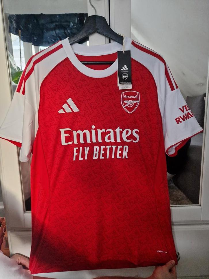 Arsenal Home Kit Nieuw maat L, Sport en Fitness, Voetbal, Nieuw, Shirt, Maat L, Ophalen of Verzenden