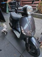 Sourini scooter met kapotte lamp en startproblemen, Fietsen en Brommers, Ophalen of Verzenden