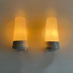 2 vintage porseleinen WANDLAMPJES ifo model 6080 Mid Century, Ophalen of Verzenden, Gebruikt, Glas, Vintage Mid Century Modern Scandinavisch Deens design retro MCM