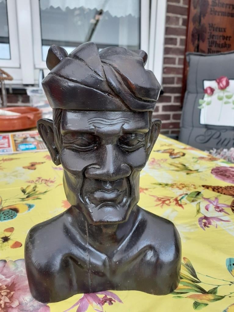 Bloempotten en beeldje, Tuin en Terras, Bloempotten, Gebruikt, Rond, Ophalen of Verzenden, Aardewerk