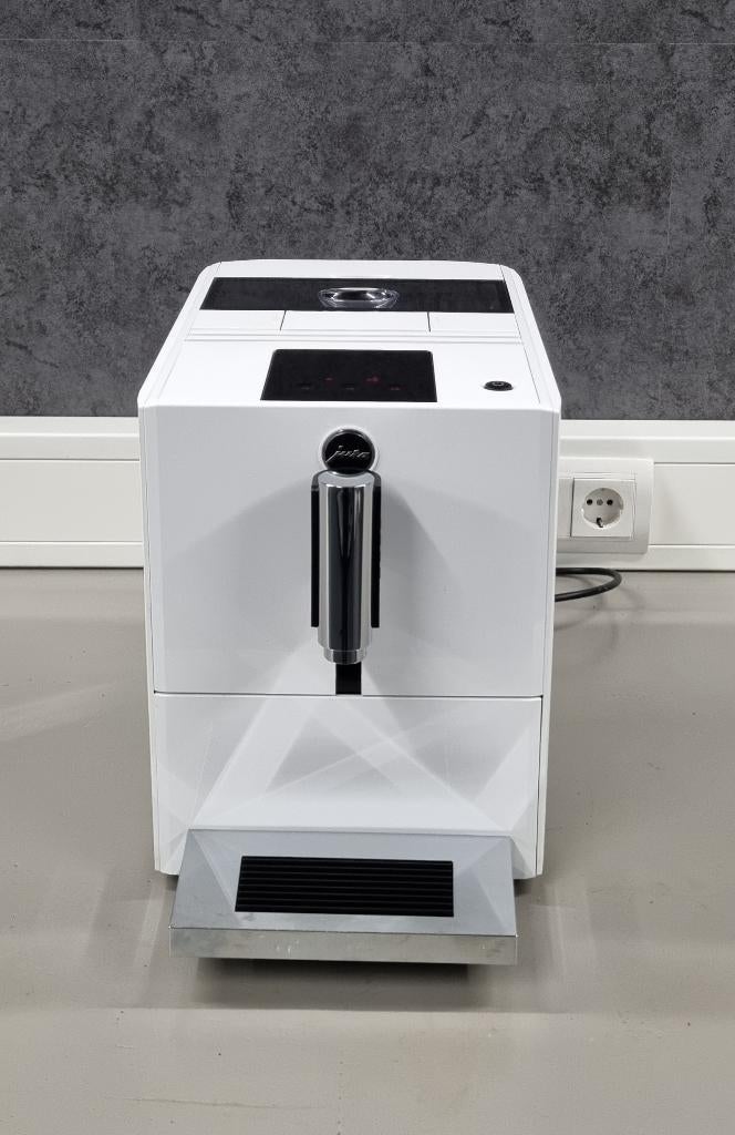 Jura A1 Piano White MET GARANTIE EN SERVICEBEURT, Afneembaar waterreservoir, Ophalen of Verzenden, 2 tot 4 kopjes, Gemalen koffie