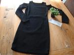zwarte jurk met blote schouders, Kinderen en Baby's, Kinderkleding | Maat 164, Meisje, Ophalen of Verzenden, Zo goed als nieuw