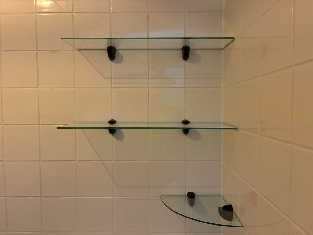 Glazen planken (3 stuks) badkamer, Ophalen, Gebruikt, Wit