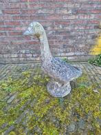 Betonnen Tuinbeeld - Gans, Ophalen of Verzenden, Gebruikt, Beton, Dierenbeeld