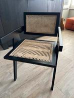 Zwarte rotan stoel met armleuningen, Ophalen, Zwart, Zo goed als nieuw, Eén