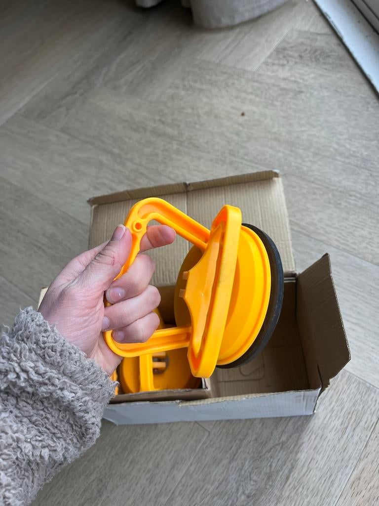 Zuignap voor glas en tegels, Ophalen, Zo goed als nieuw