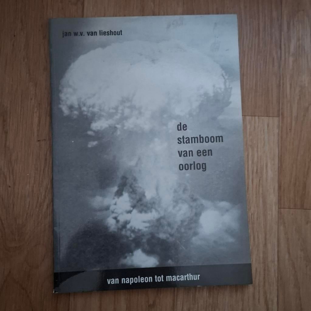 Diverse boeken: Geschiedenis, Oorlog en meer, Diverse auteurs, Ophalen, Gelezen, Voor 1940