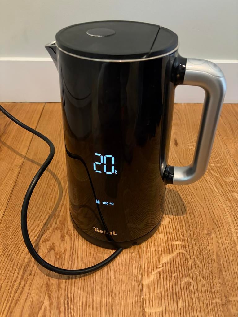 Tefal Waterkoker 1.7l (meerdere temperatuurinstellingen), 1 tot 2 liter, Ophalen of Verzenden, Zo goed als nieuw, Draadloos