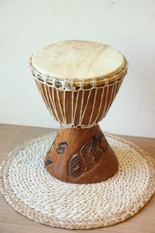 Djembe 28 cm, Muziek en Instrumenten, Percussie, Ophalen of Verzenden, Zo goed als nieuw, Trommel