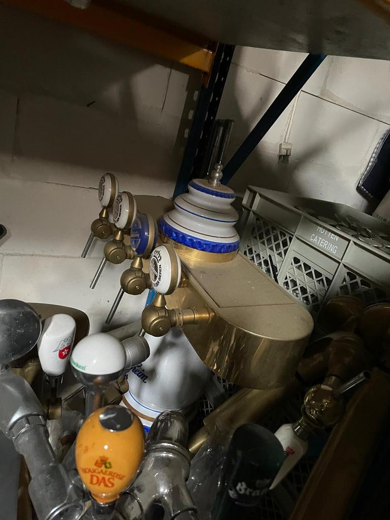 Zeer mooie tapzuil porselein frankenheim Alt Warsteiner tap, Ophalen, Gebruikt, Overige merken