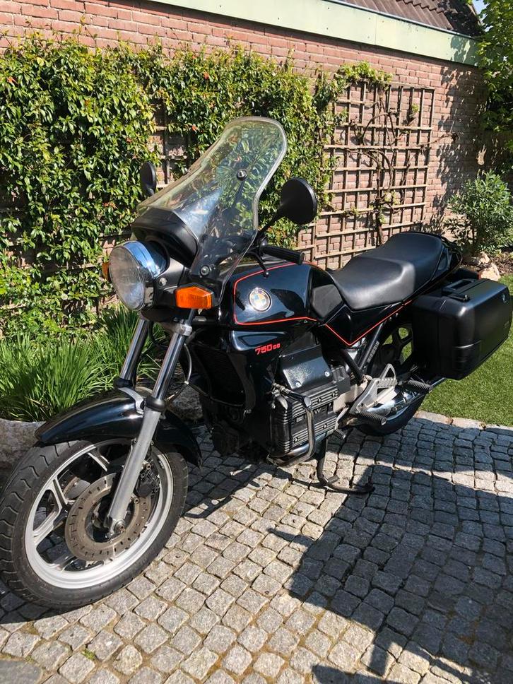 BMW K75 uit 1988 - Zwart, 112.000 km, incl. koffers, Motoren, Motoren | BMW, Particulier, Toermotor, meer dan 35 kW, Cardan-aandrijving