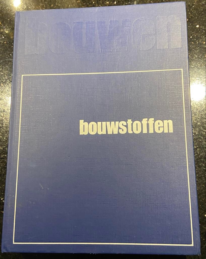 Boek Bouwstoffen 21e druk, Boeken, Techniek, Ophalen of Verzenden, Gelezen, Bouwkunde