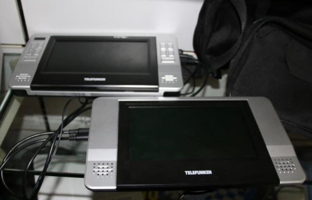 Dvd speler duo set voor in de auto portable, Audio, Tv en Foto, Dvd-spelers, Ophalen of Verzenden, Zo goed als nieuw, Overige merken