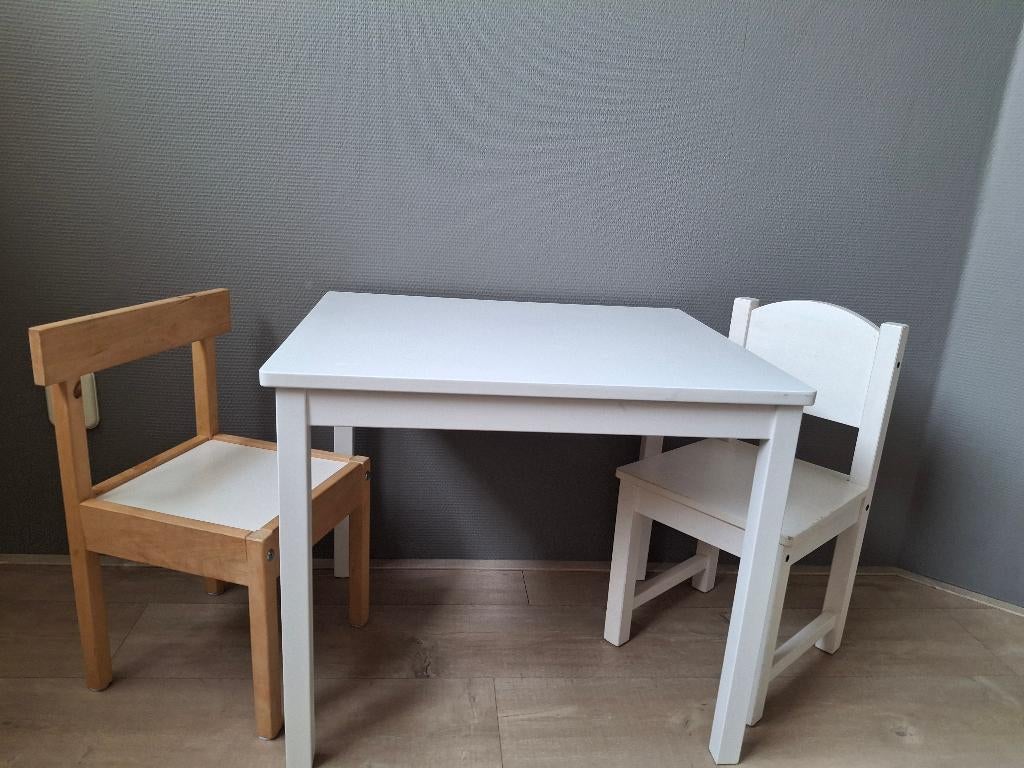 kindermeubelen, Kinderen en Baby's, Ophalen of Verzenden, Zo goed als nieuw, Tafel(s) en Stoel(en)