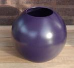 Gave paarse vaas in bolvorm 21 cm z.g.a.n., Overige kleuren, Aardewerk of Porselein, Ophalen of Verzenden, Zo goed als nieuw