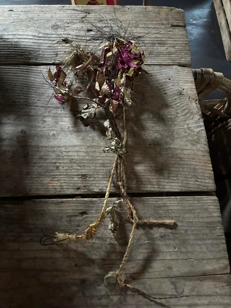 Bosje oude bloemen, Ophalen of Verzenden