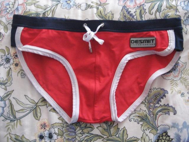 Te koop heren zwem slip  Desmiit, Kleding | Heren, Badmode en Zwemkleding, Zwemslip, Overige maten, Rood, Verzenden