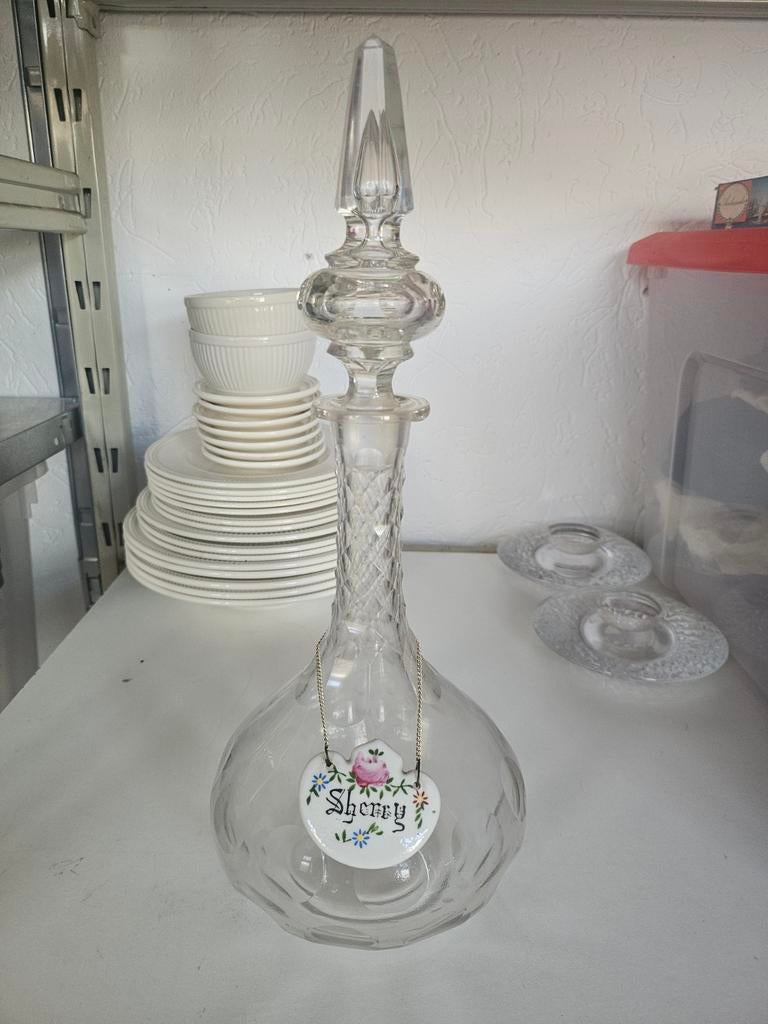 Elegante glazen sherry karaf met label, Antiek en Kunst, Antiek | Glas en Kristal, Ophalen of Verzenden