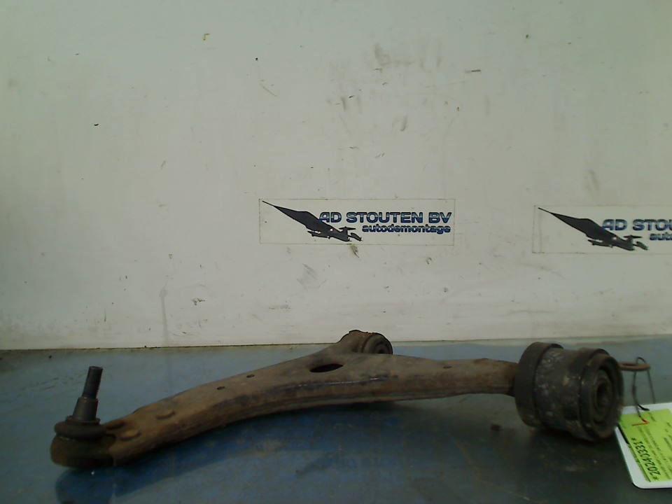 Draagarm Links Voor Volvo V50 (MW) (2004-04/2010-12), Gebruikt, Siegburger Straße 229, Köln 50679, , Duitsland, Info@volvocars.com