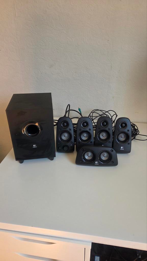 Logitech 5.1 Surround Sound Speakerset met Subwoofer, Audio, Tv en Foto, Luidsprekers, Ophalen