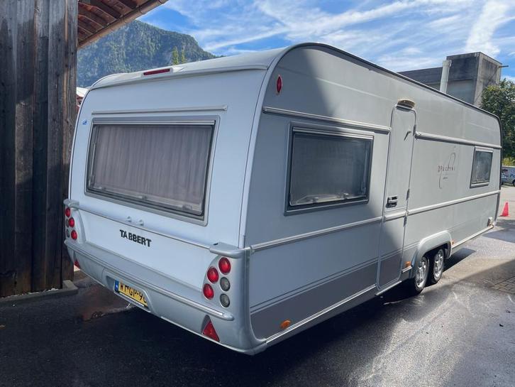 Tabbert PUCCINI 685 DF (bj 2006), Caravans en Kamperen, Caravans, Bedrijf, tot en met 4, 1500 - 2000 kg, Tabbert, 8 meter en meer