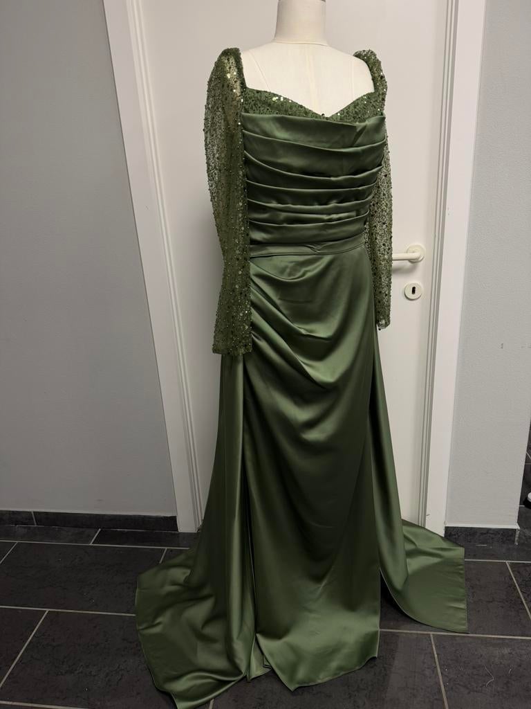 Galajurk avondjurk baljurk abiye met cape, Kleding | Dames, Gelegenheidskleding, Ophalen of Verzenden, Nieuw