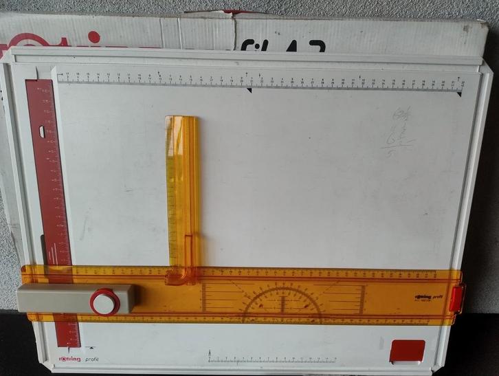 Rotring A3 Tekenbord met Uitgebreide Toebehorenset, Doe-het-zelf en Verbouw, Tekentafels, Gebruikt, Minder dan 130 cm, Ophalen of Verzenden