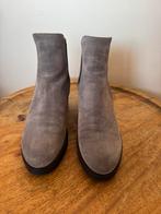 Hogan suede enkellaarsjes maat 39,5, Ophalen of Verzenden, Zo goed als nieuw, Grijs