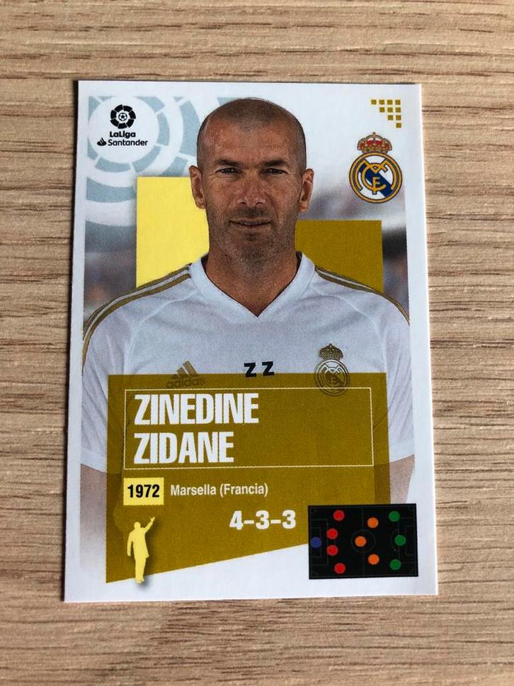 Panini La Liga Zinedine Zidane sticker Real Madrid, Verzamelen, Sportartikelen en Voetbal, Zo goed als nieuw, Spelerskaart, Buitenlandse clubs