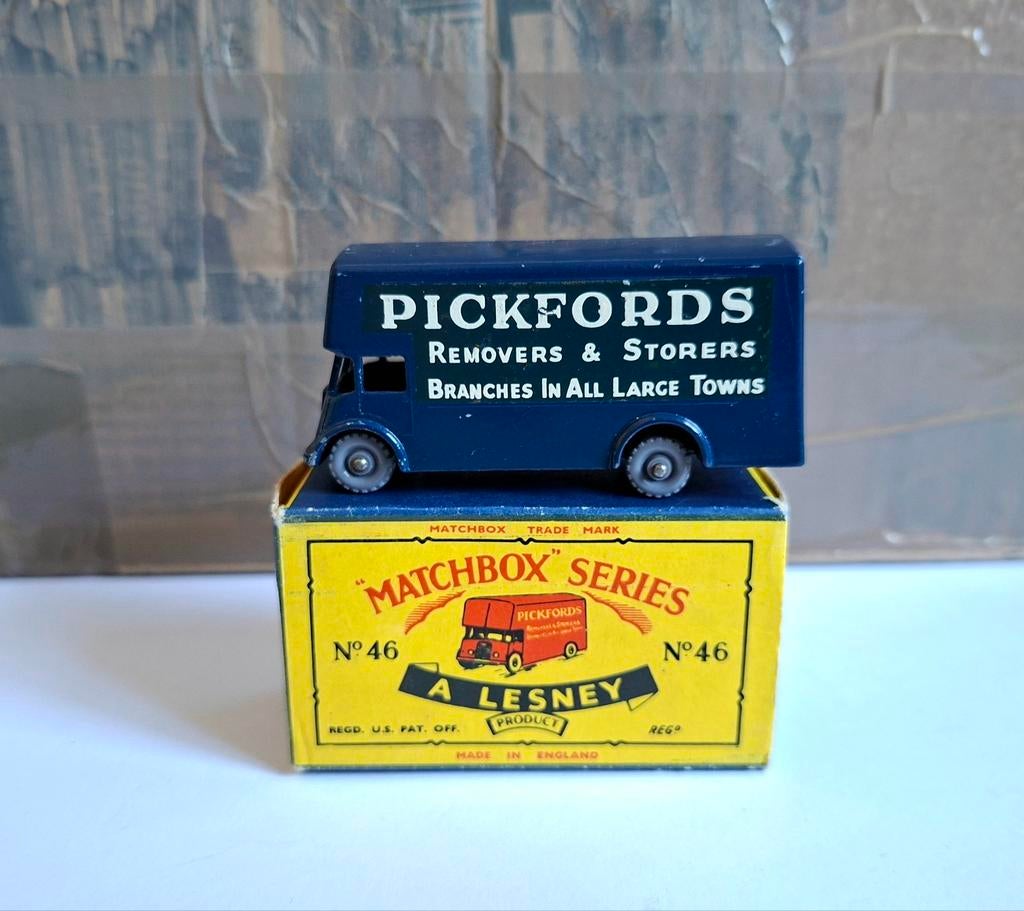 Matchbox 46 pickfords removal & C box, Ophalen of Verzenden, Zo goed als nieuw, Matchbox
