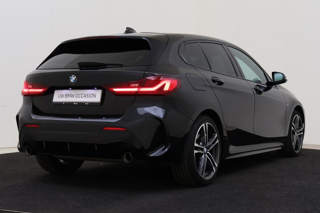 BMW 1 Serie 120i High Executive M Sport Automaat / Sportstoe, Auto's, 730 kg, Gebruikt, 4 cilinders, 179 pk