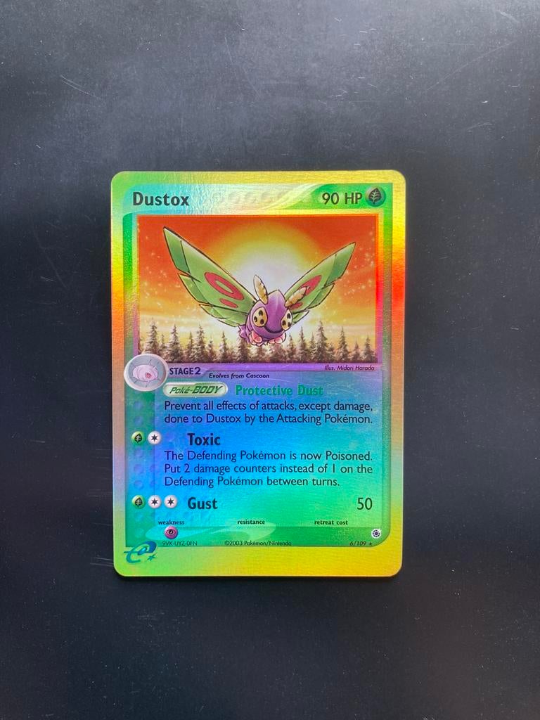 Pokemon kaart Dustox Reverse Holo, Ophalen of Verzenden, Zo goed als nieuw