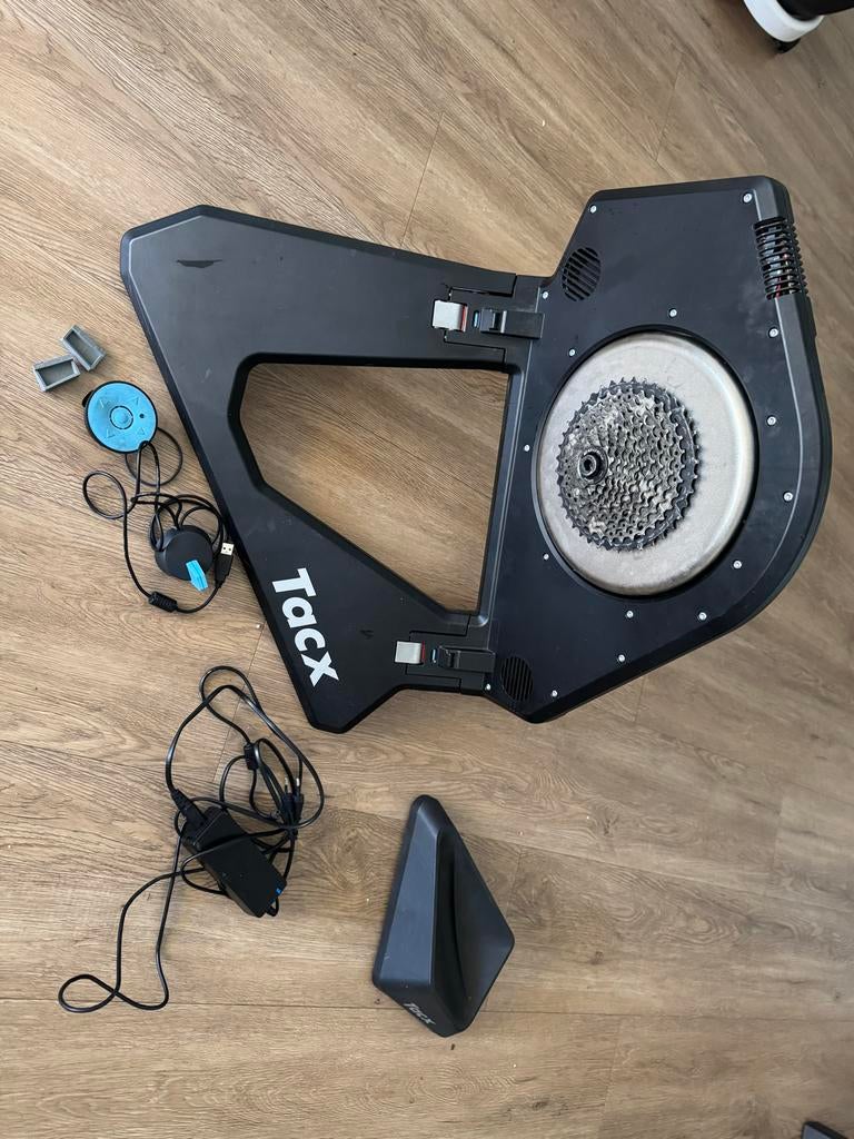 Tacx Neo Smart Trainer - Zo goed als nieuw, Ophalen of Verzenden, Gebruikt, Overige typen