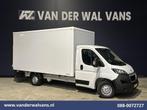 Peugeot Boxer 2.2 BlueHDi 141pk Bakwagen 435cm Lang Laadklep, Auto's, Voorwielaandrijving, Start-stop-systeem, Stof, Gebruikt