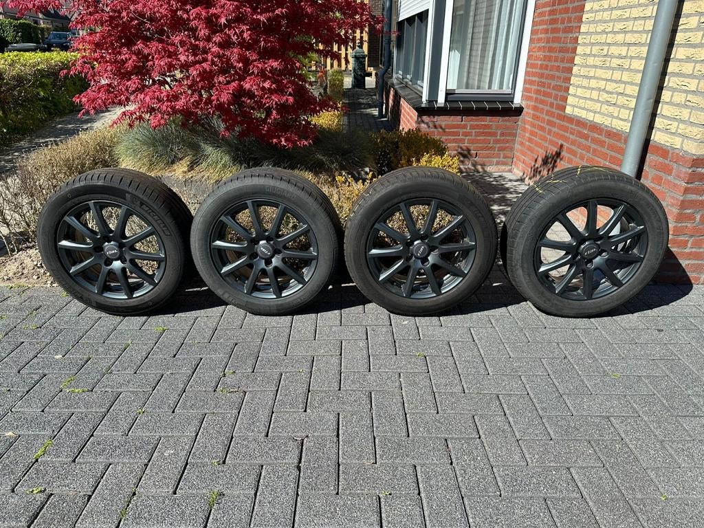 Rail velgen 4 stus, Auto-onderdelen, Banden en Velgen, Ophalen, Velg(en), 16 inch, 205 mm