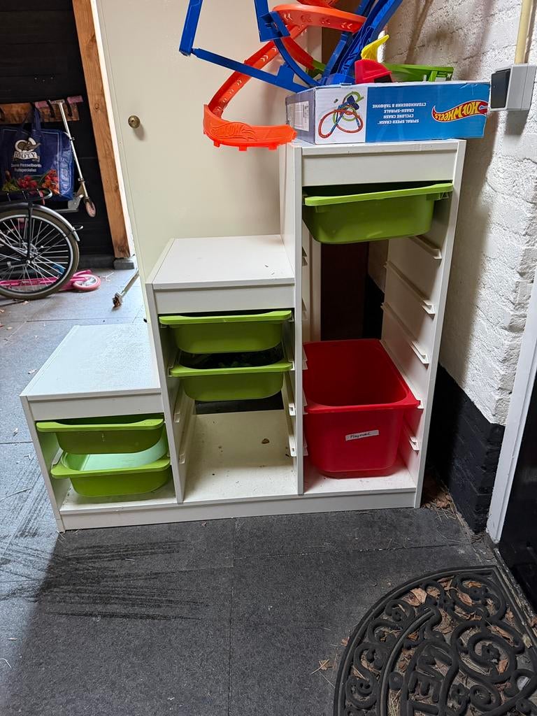 IKEA trofast trapkast met 5 groene lades bakken Een IKEA, Huis en Inrichting, Ophalen, Zo goed als nieuw