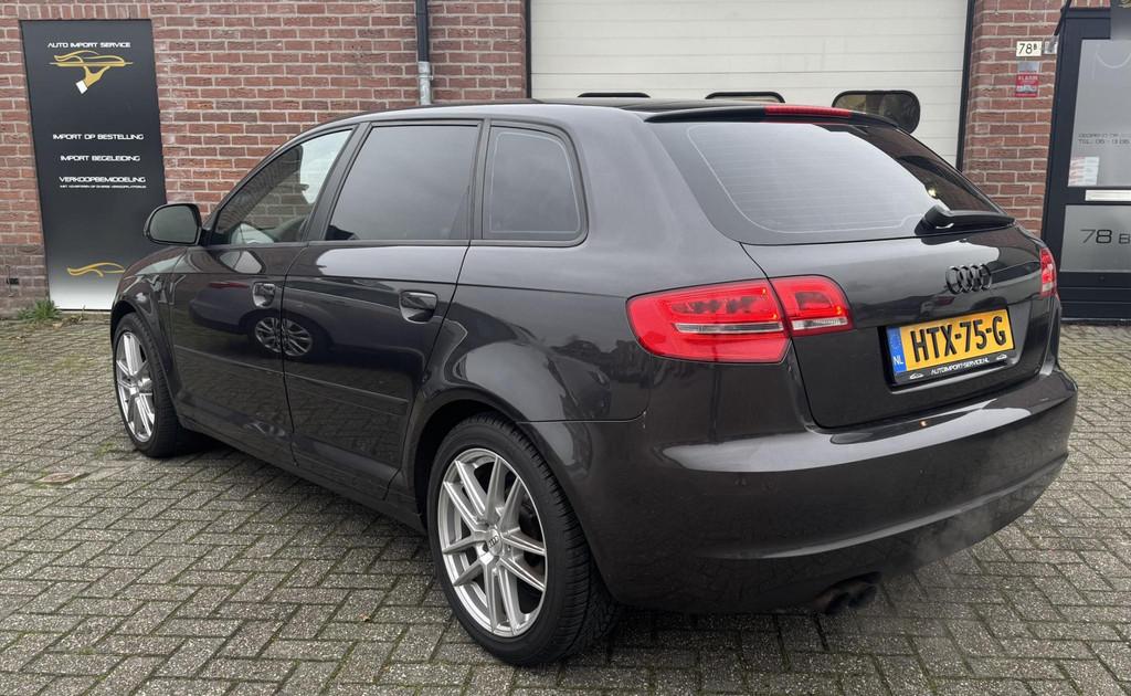 Audi A3 Sportback 1.8 TFSI Attraction Business DSG, Gebruikt, 4 cilinders, 700 kg, 160 pk