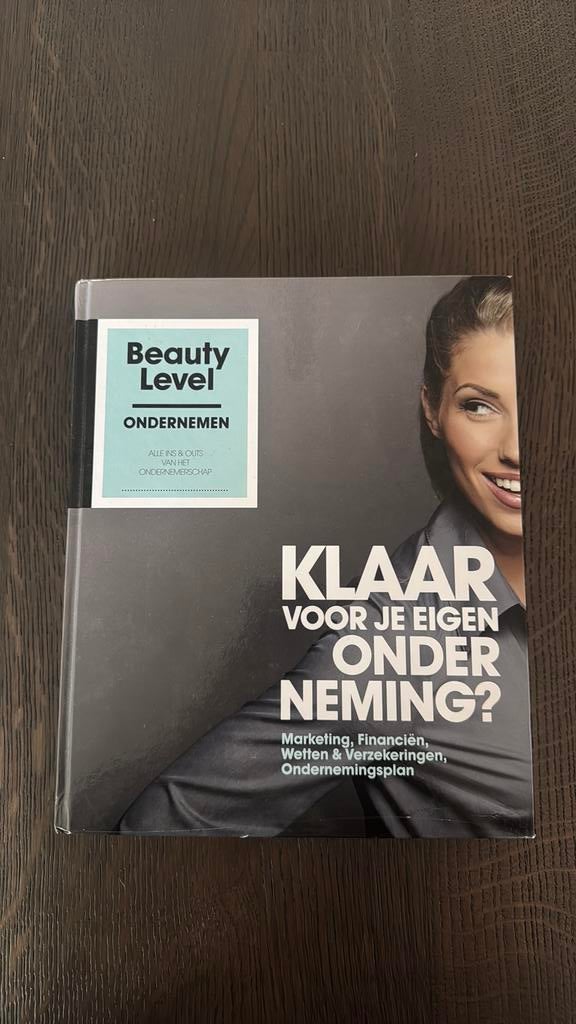 Beauty level ondernemen, Ophalen, Alpha, Zo goed als nieuw, MBO