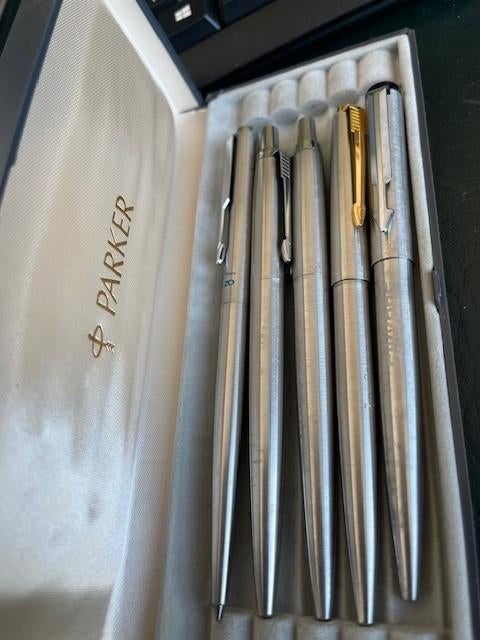 Verschillende balpennen en vulpennen, Ophalen of Verzenden, Gebruikt, Balpen, Parker