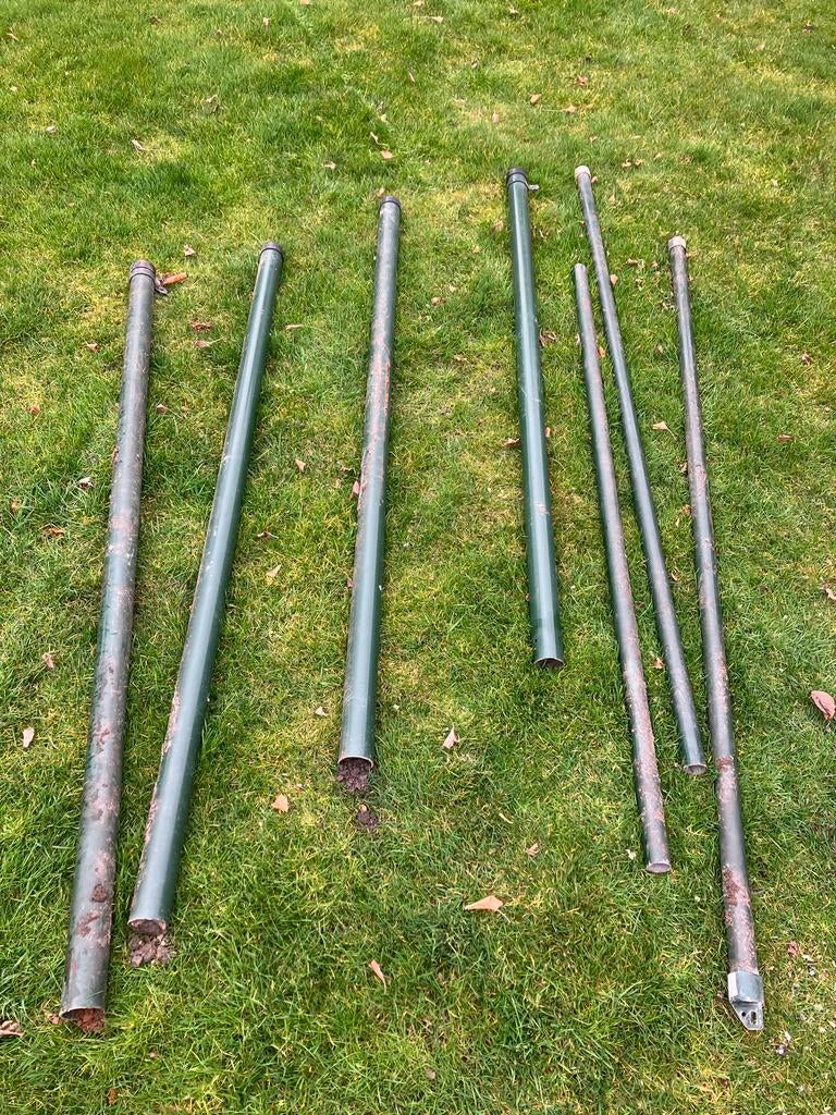 Metalen afrastering paaltjes voor konijnenren, Tuin en Terras, Ophalen, Gebruikt, IJzer, Overige typen