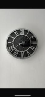 Marmere wandklok, Huis en Inrichting, Woonaccessoires | Klokken, Ophalen, Zo goed als nieuw, Wandklok
