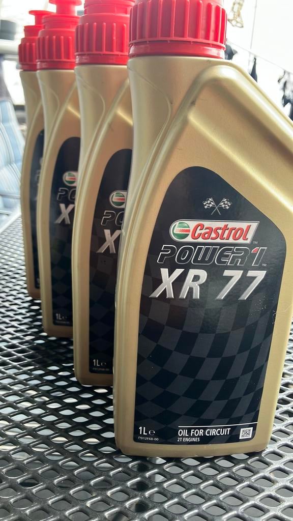 Castrol XR77 2T Olie, Ophalen of Verzenden