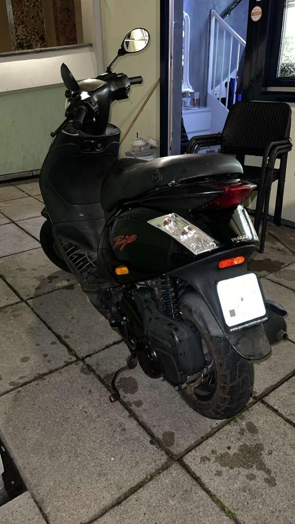 Piaggo zip, Ophalen, Zo goed als nieuw, Benzine