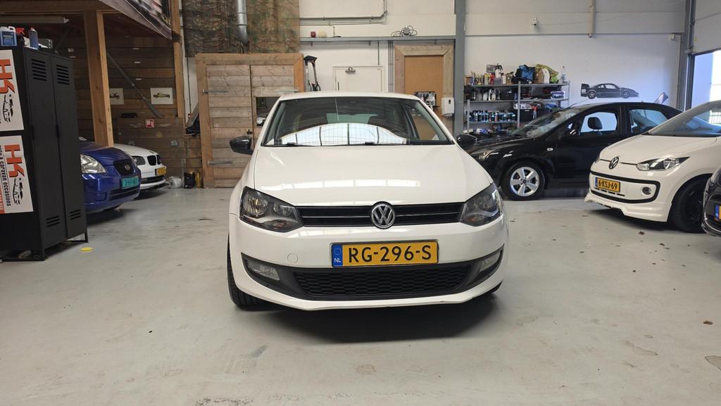 Volkswagen Polo 1.2 Team Navi, sportstoelen, Airco, Cruiseco, Voorwielaandrijving, Euro 5, 60 pk, 1198 cc
