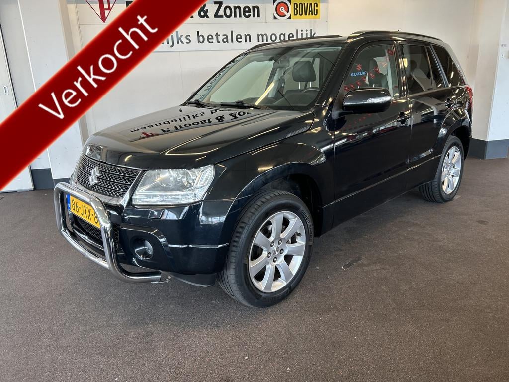 Suzuki Grand Vitara 2.4 High Executive | Trekhaak | Panorama, Gebruikt, Zwart, 4 cilinders, Grand Vitara