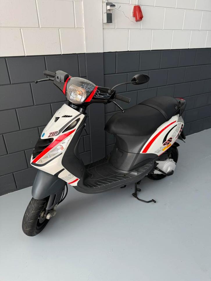 Piaggio Zip Sp H2O 50cc 2Takt 2013 Watergekoeld Origineel NL, Fietsen en Brommers, Scooters | Piaggio, Ophalen