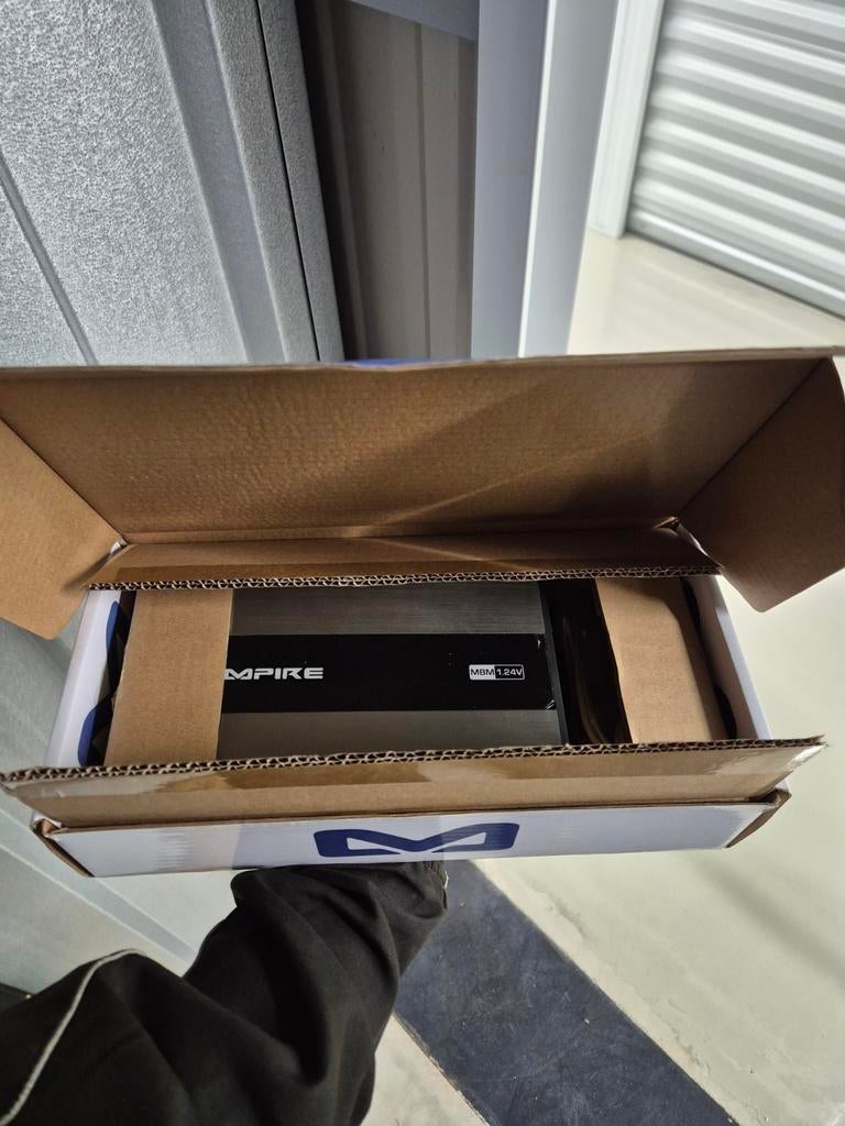 Ampire MBM 1.24v, Ophalen, Zo goed als nieuw