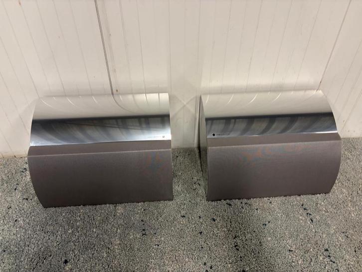 Bang & Olufsen BeoLab 4000 MK2 Actieve Luidsprekers, Audio, Tv en Foto, Luidsprekers, Gebruikt, Front, Rear of Stereo speakers