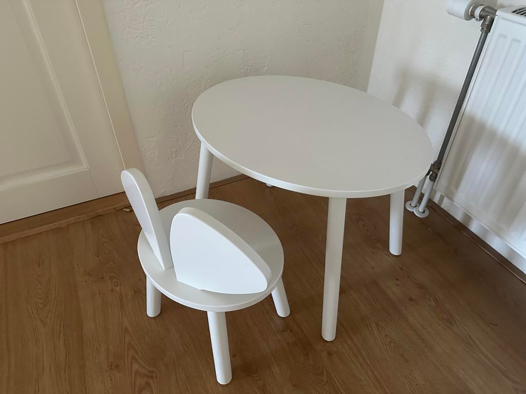 No fred tafel en stoel - wit eiken, Ophalen, Zo goed als nieuw, Tafel(s) en Stoel(en)